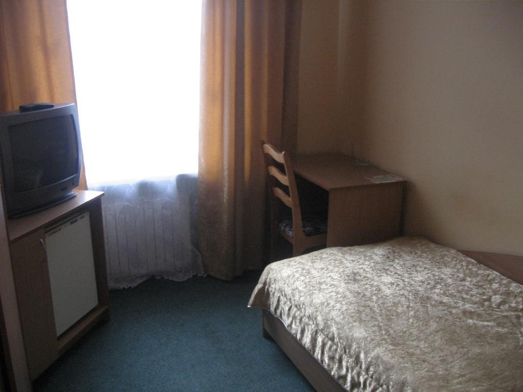 Sozh Hotel Gomel Room photo