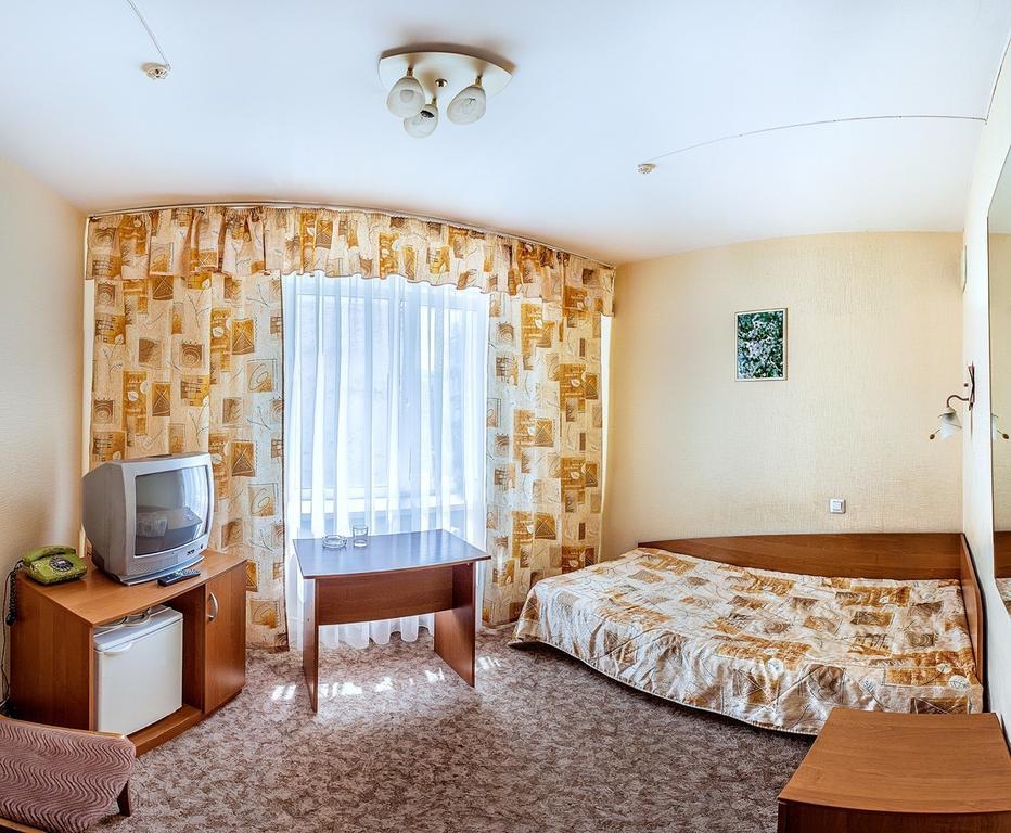 Sozh Hotel Gomel Room photo
